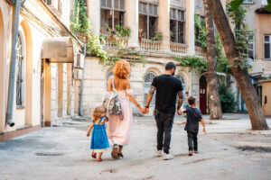 ¿Puedo traer a mi familia con la visa de nómada digital en España?