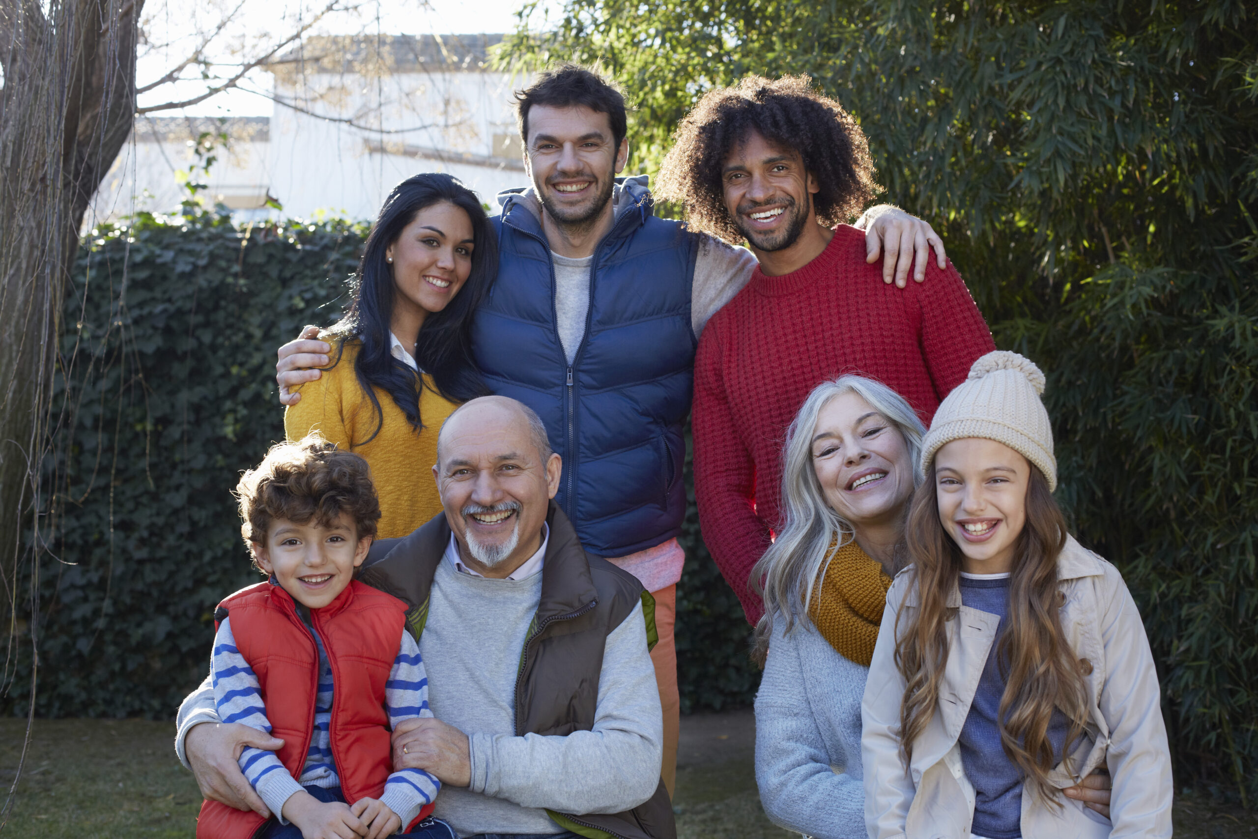 traer legalmente a tu familia a vivir contigo en España